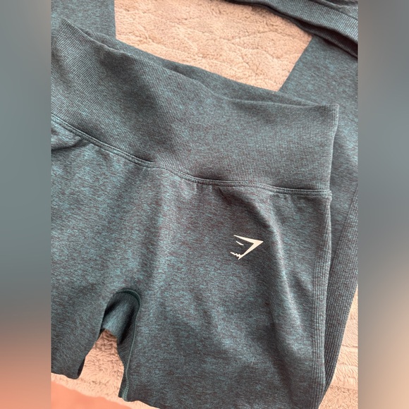 LIKE NEW Gymshark Lift Seamless leggings - Picture 5 of 7